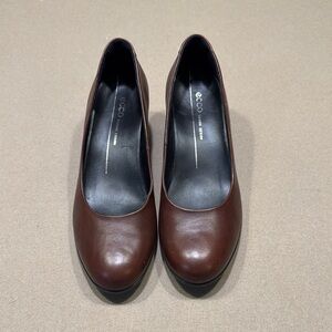 Ecco Brown Leather Heels with Chunky Block Heel